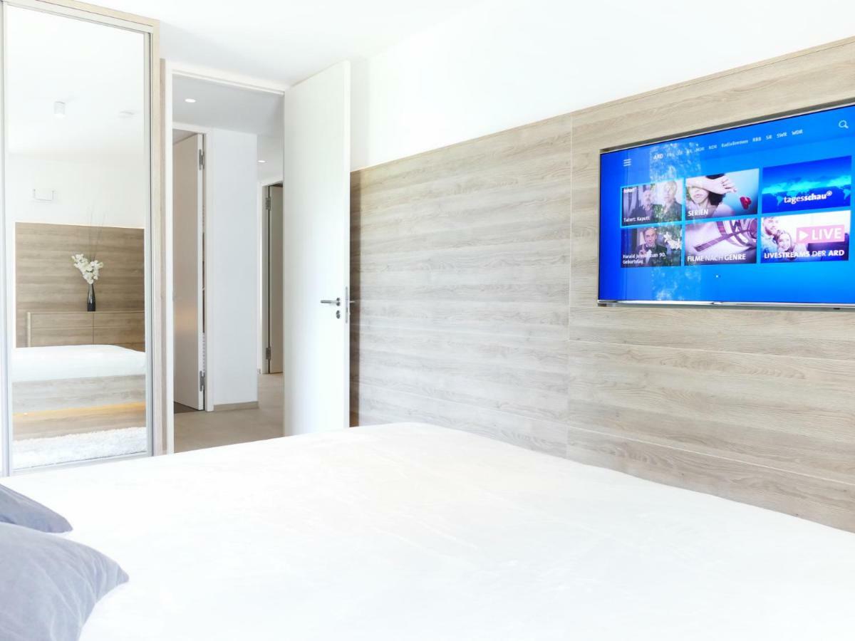 Grosses Apartment Im Zentrum Von Dresden, 2 Schlafzimmer, 2 Baeder, Balkon מראה חיצוני תמונה